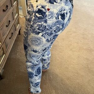 Beauty blue and white denim pants 12